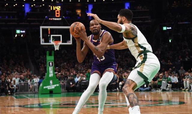 火箭球员在训练中受伤，是否将出战明日对阵凯尔特人的比赛的简单介绍