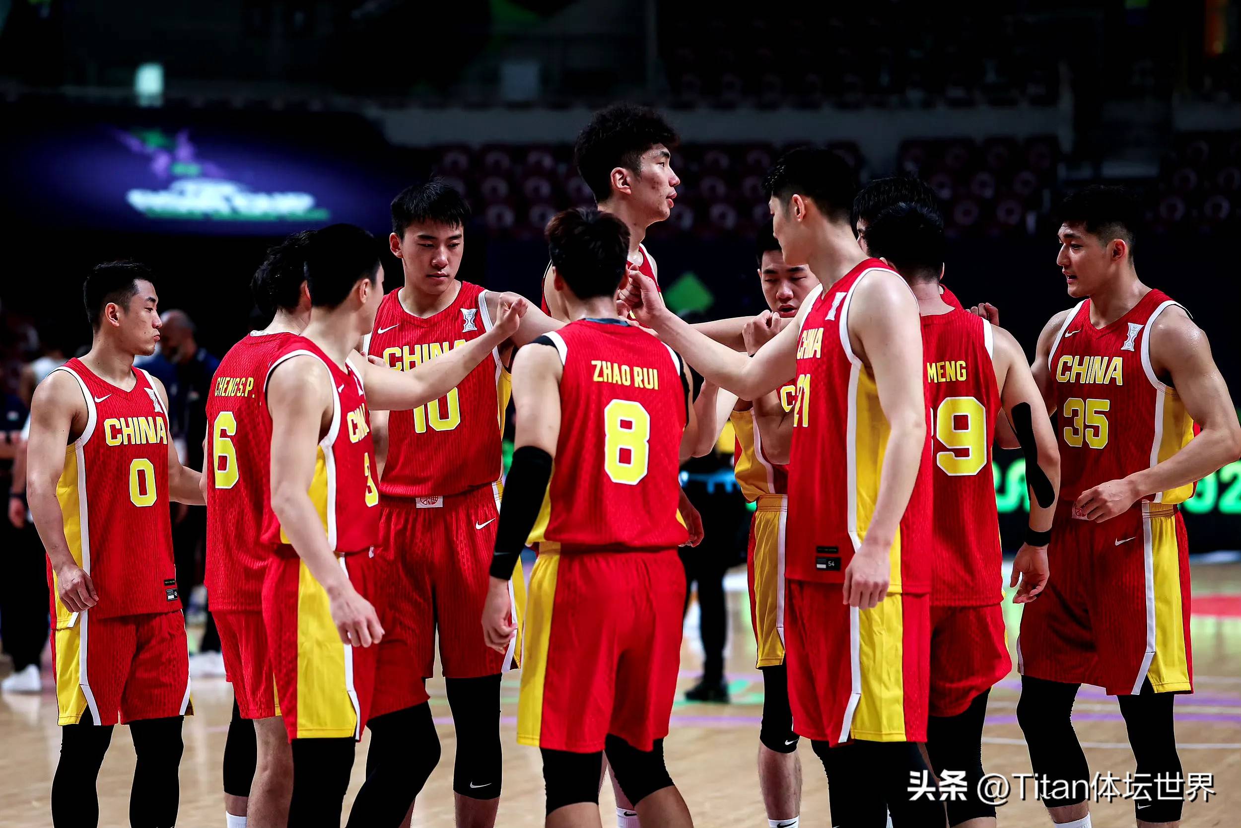 关于热血沸腾！中国篮球联赛实力对抗劲爆进行的信息