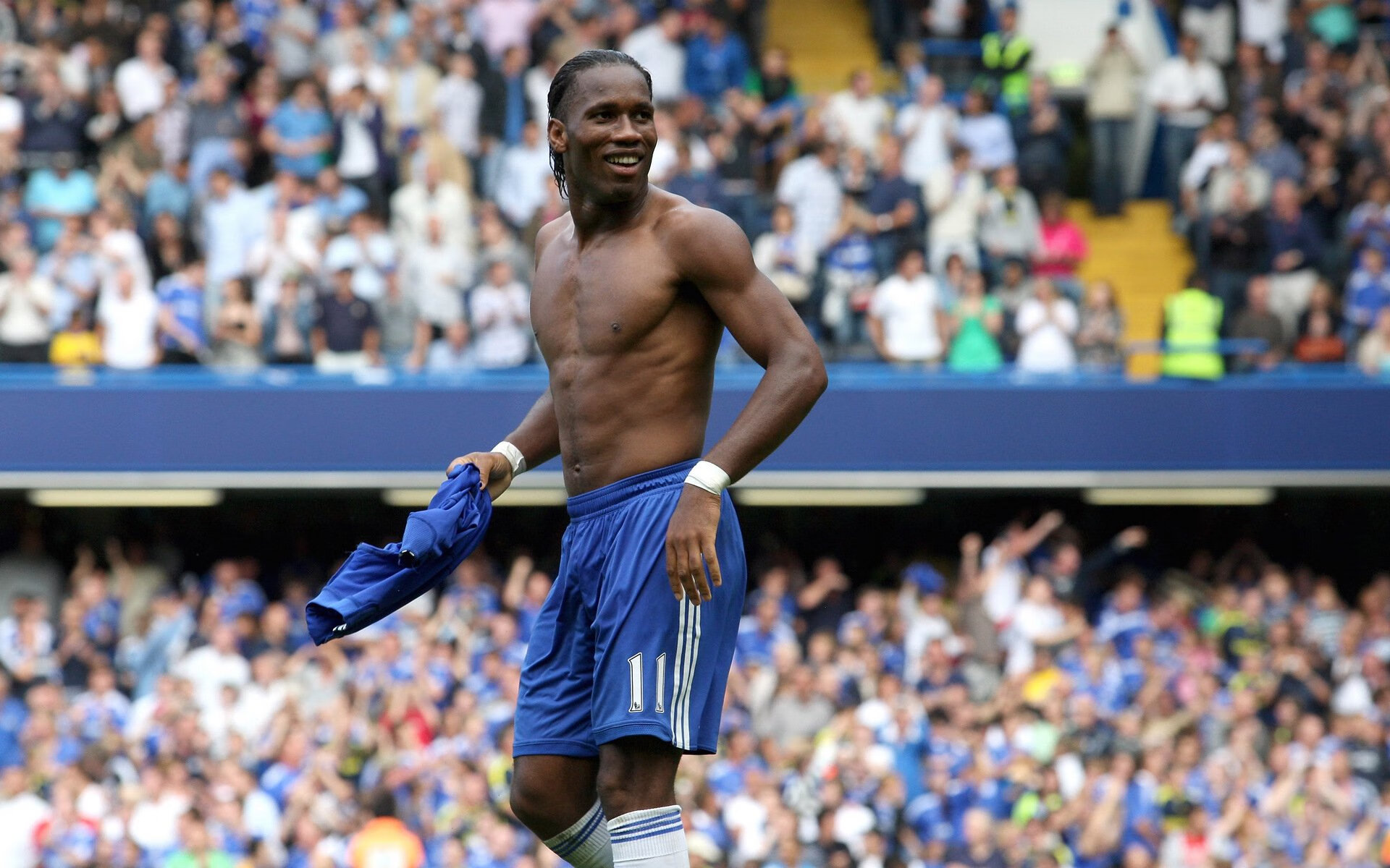 瑞士险胜克罗地亚，皮克扛起全队，逆境中铸就胜利